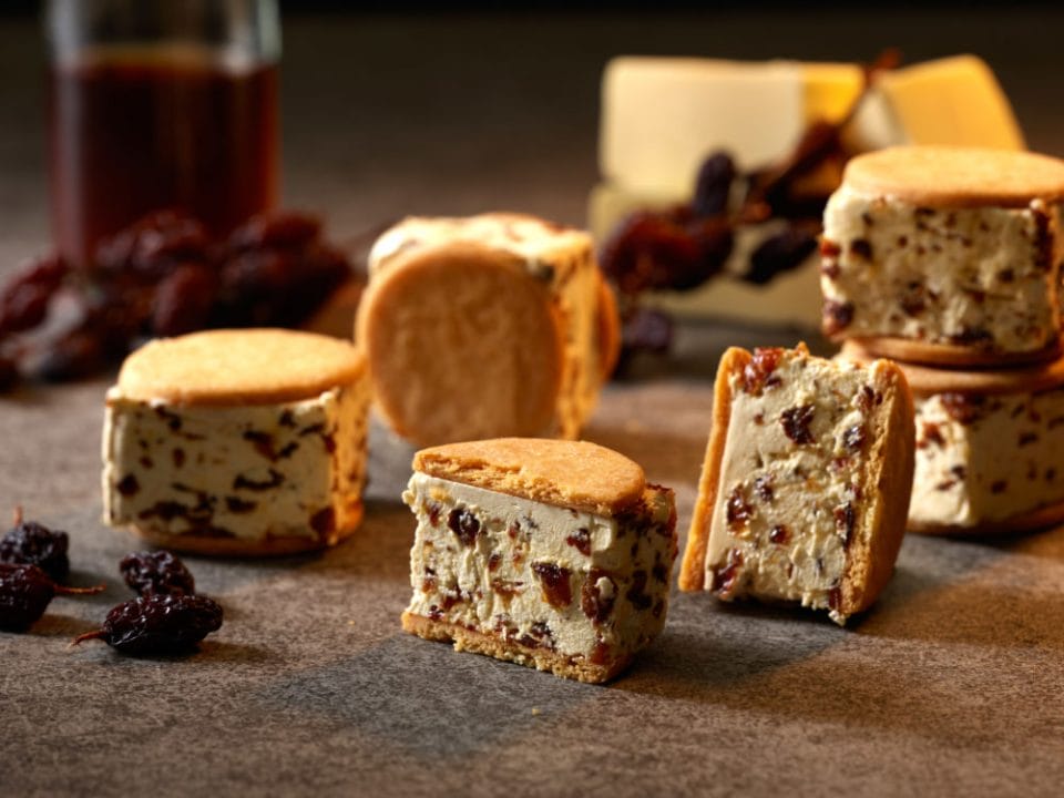 横浜高島屋に至高のバター菓子店 The Master By Butter Butler オープン 数量限定の絶品ラムレーズンバターサンド 横浜 みなとみらい近隣の地域情報メディア Hamanear ハマニア 横浜高島屋に至高のバター菓子店 The Master By Butter Butler オープン 数量限定の絶品ラムレーズンバターサンド 横浜 みなとみらい近隣の地域情報メディア Hamanear ハマニア